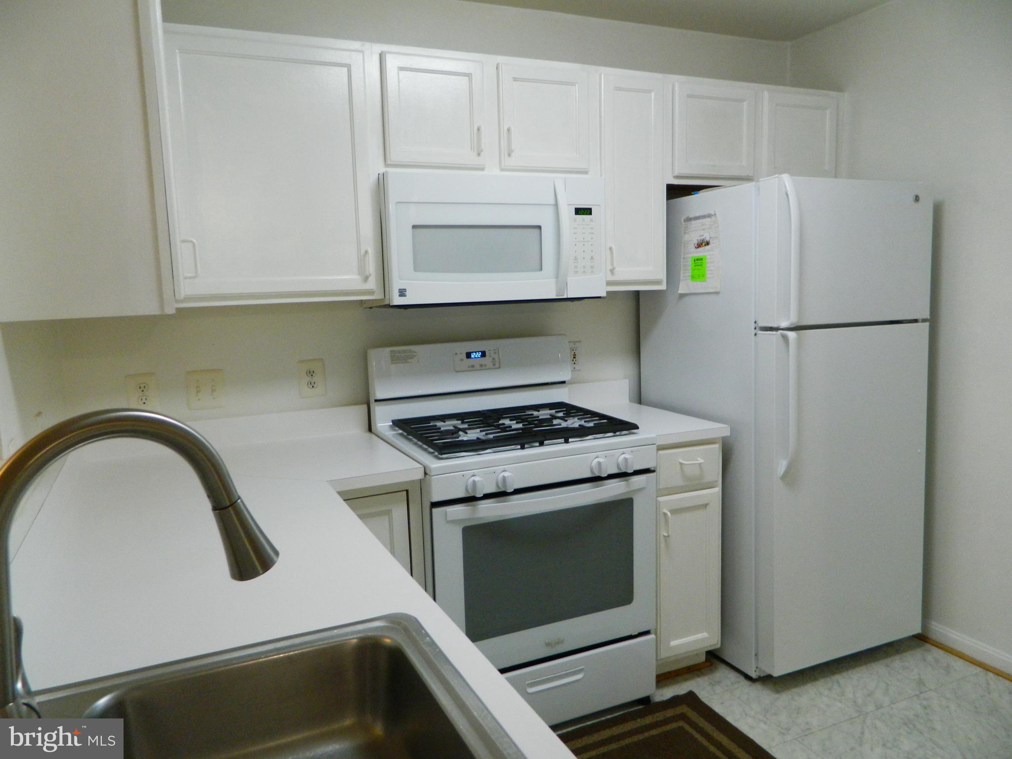 13300 Kilmarnock WAY Unit: 7-J