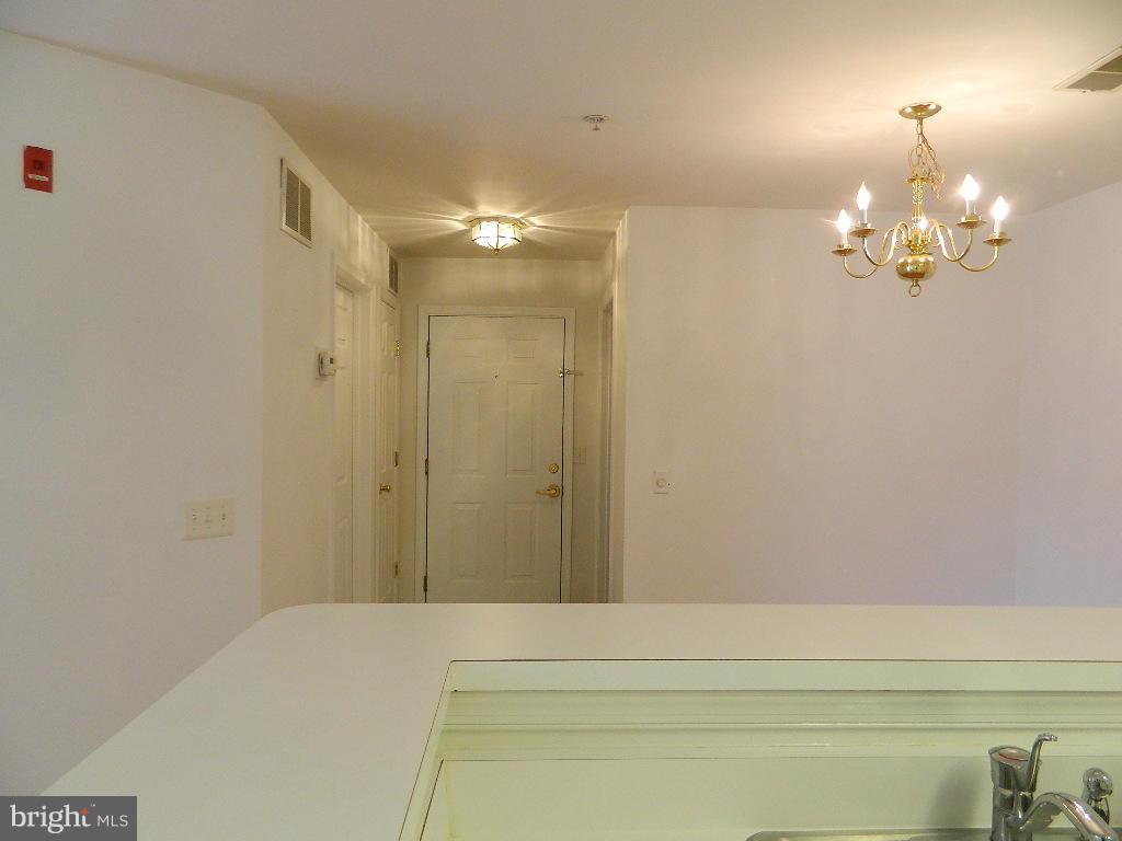 13300 Kilmarnock WAY Unit: 7-J