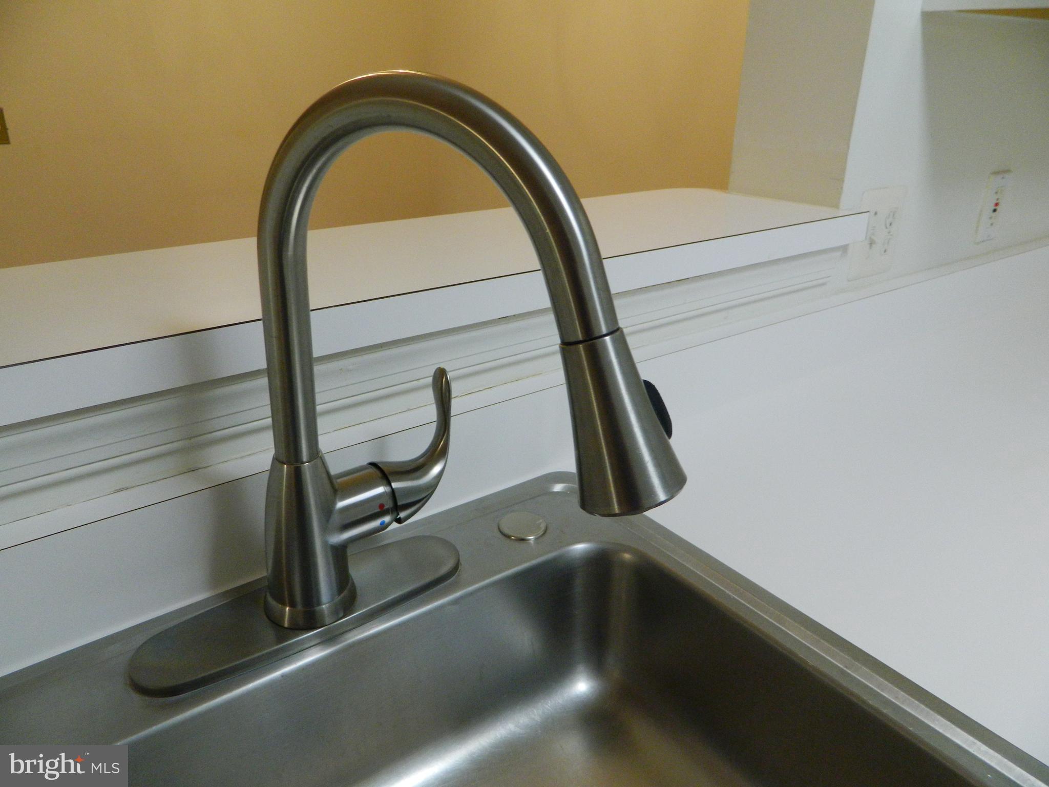 13300 Kilmarnock WAY Unit: 7-J