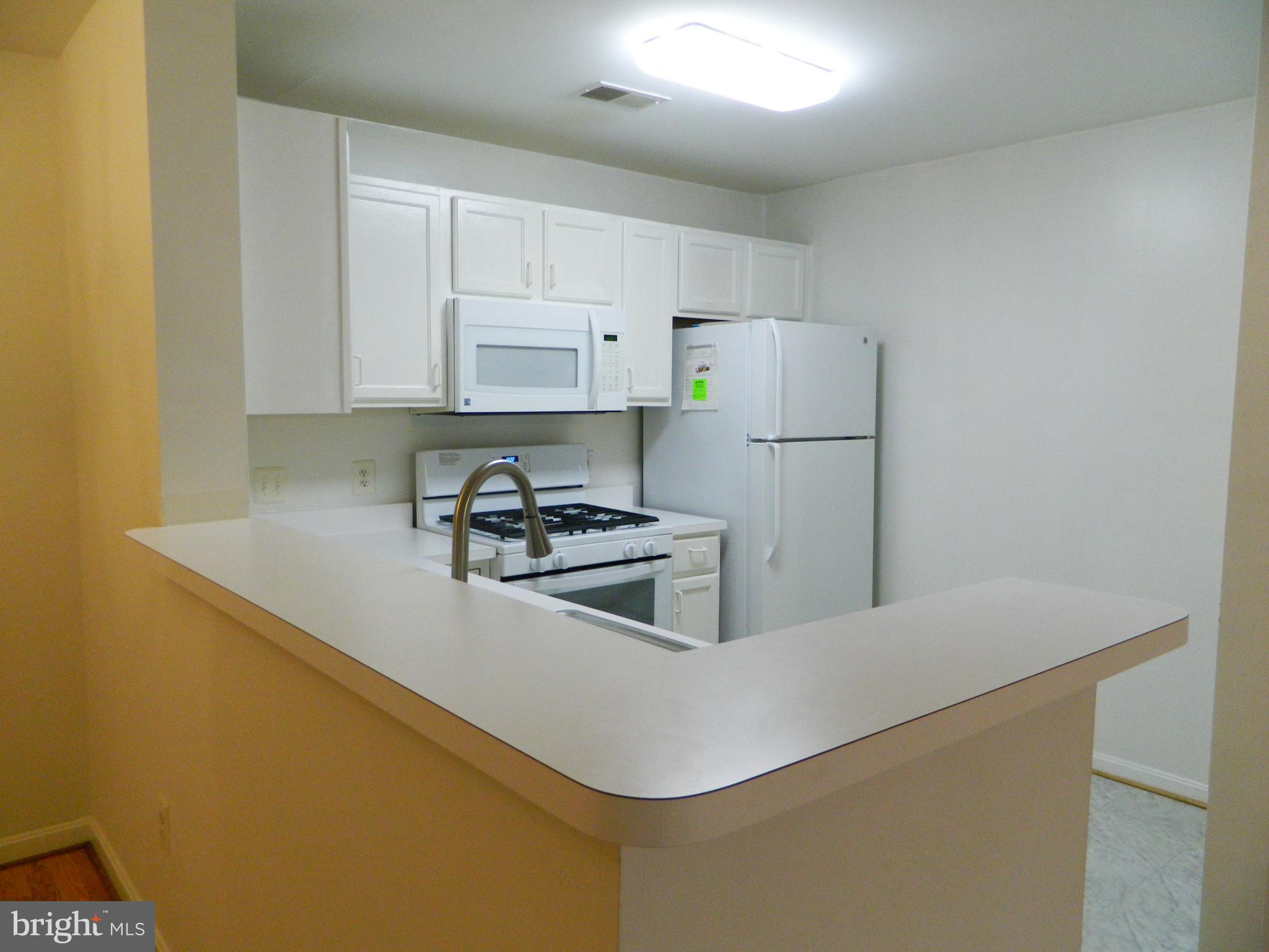 13300 Kilmarnock WAY Unit: 7-J