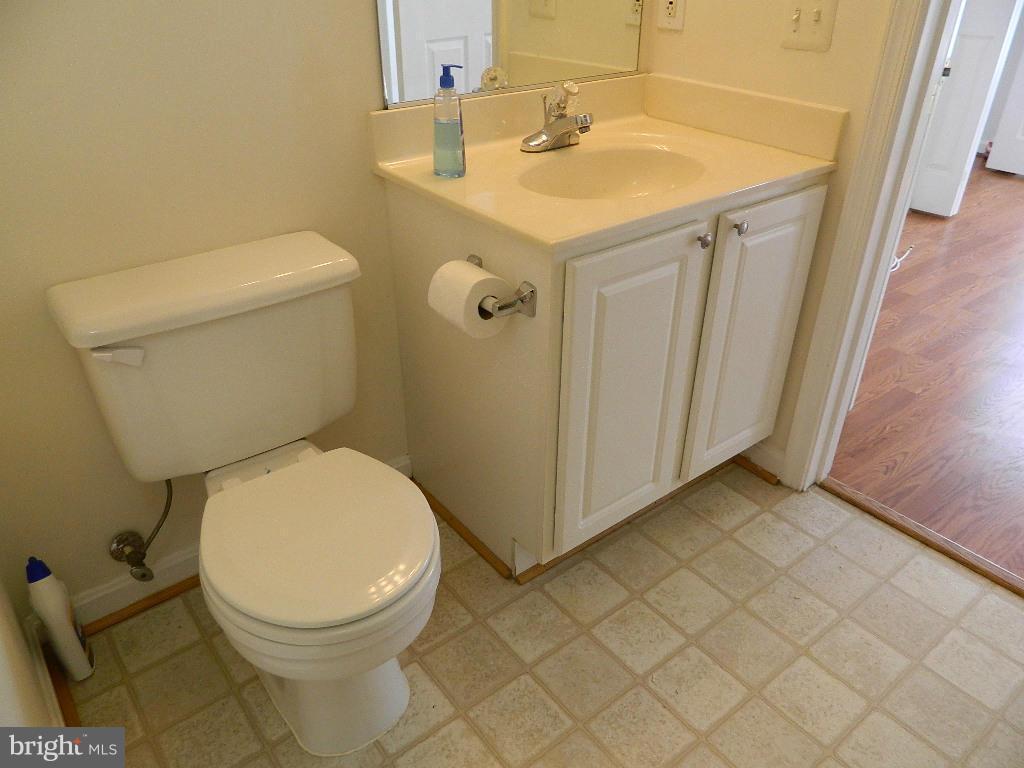 13300 Kilmarnock WAY Unit: 7-J