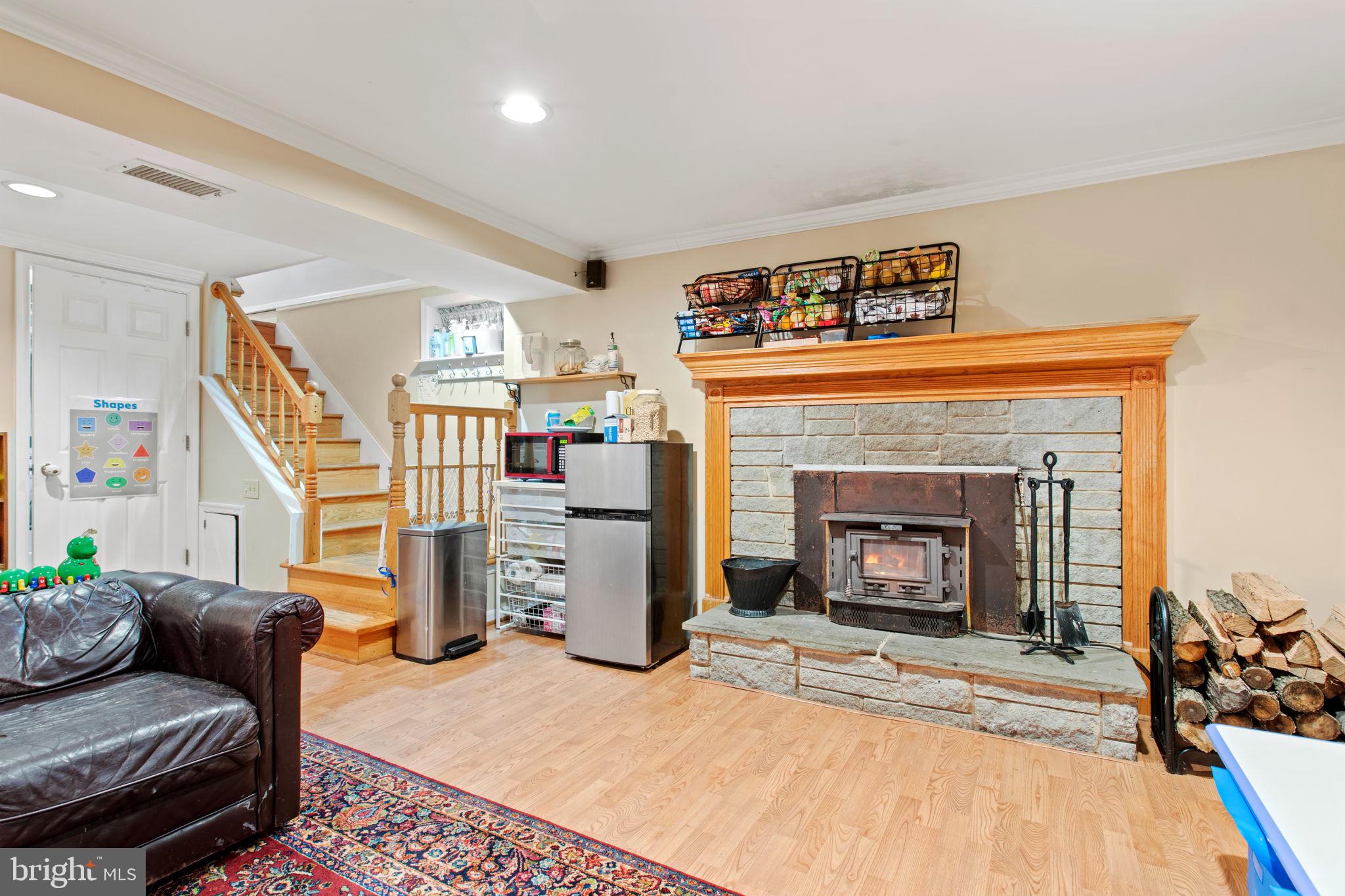 409 McArthur DRIVE