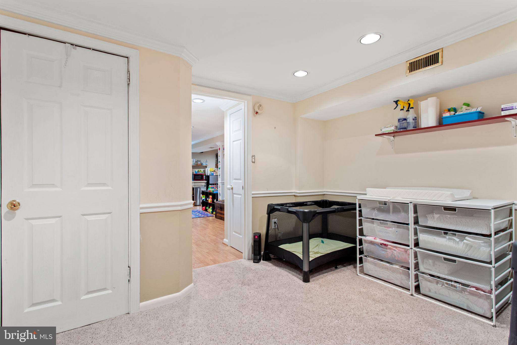 409 McArthur DRIVE