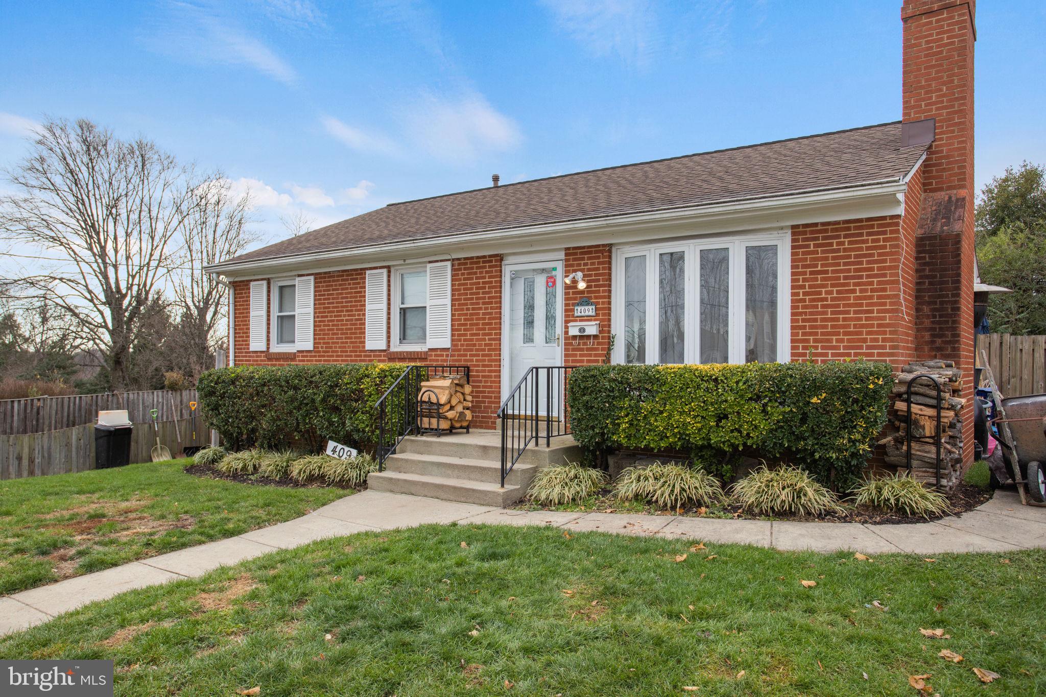 409 McArthur DRIVE
