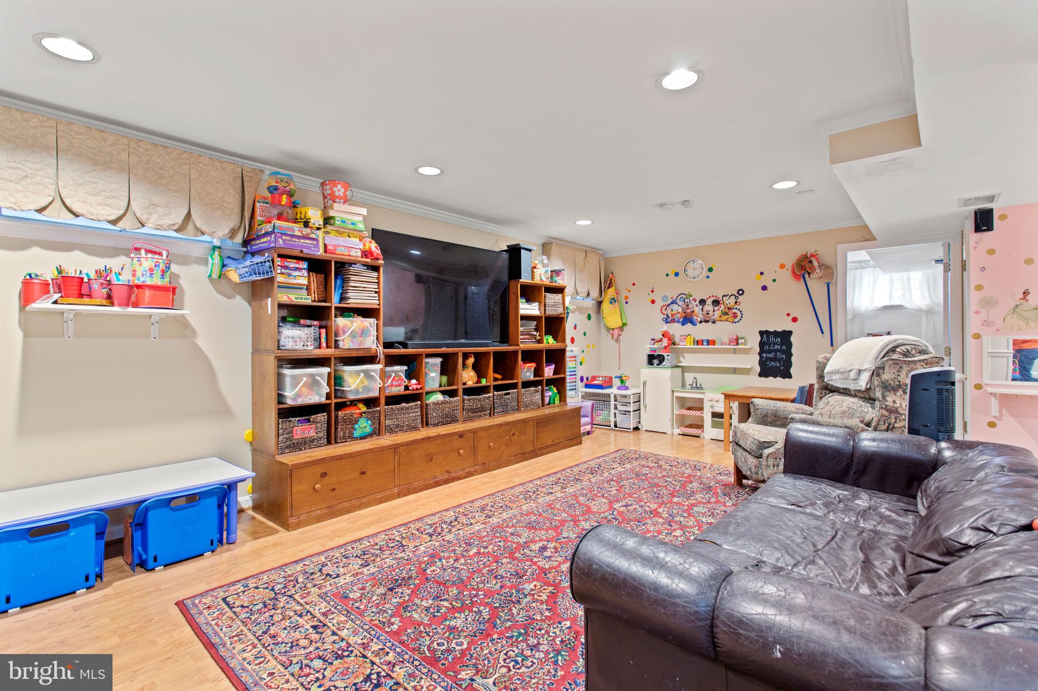 409 McArthur DRIVE