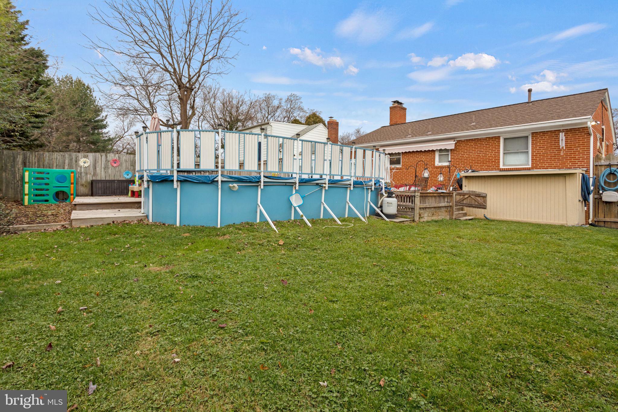 409 McArthur DRIVE