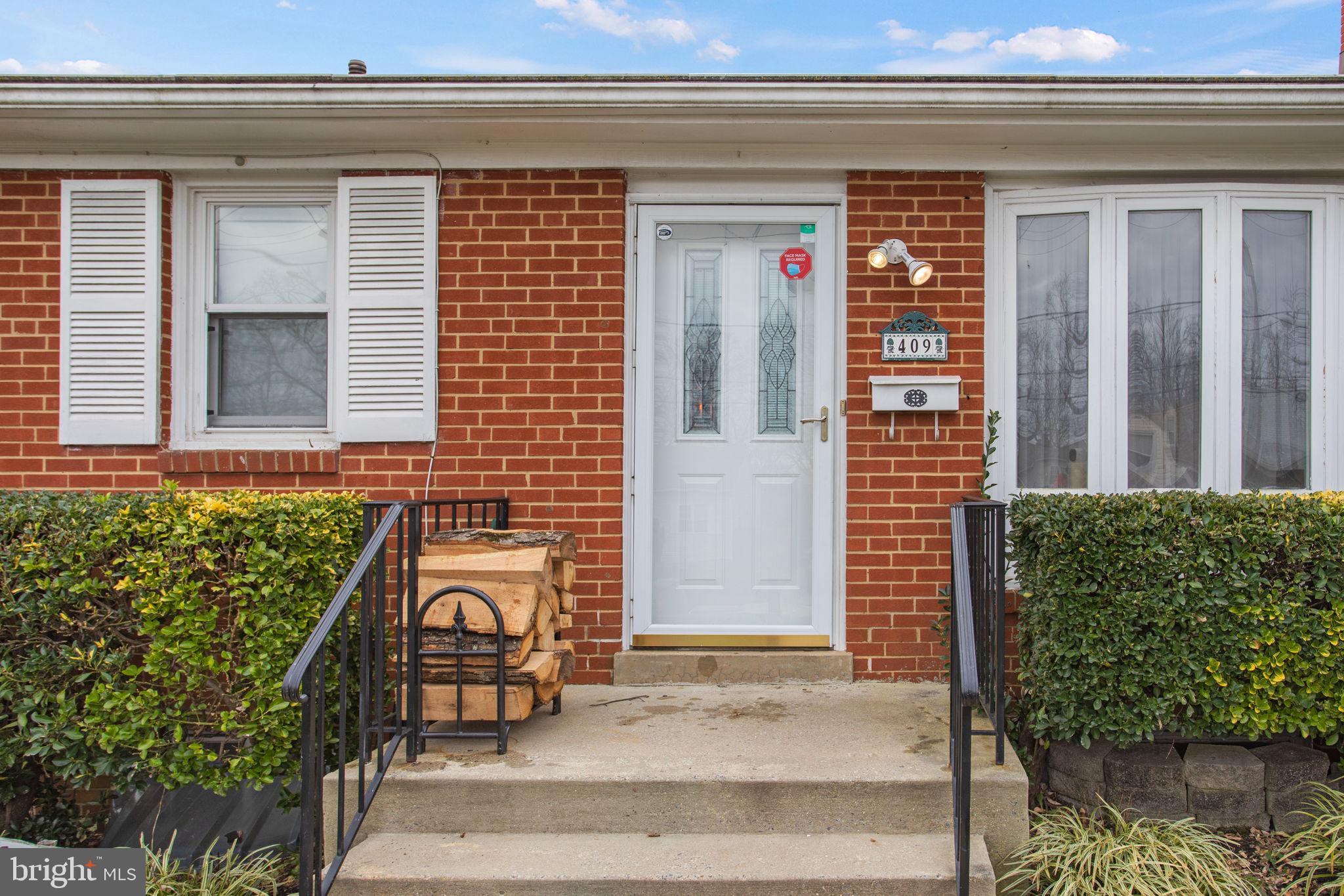 409 McArthur DRIVE