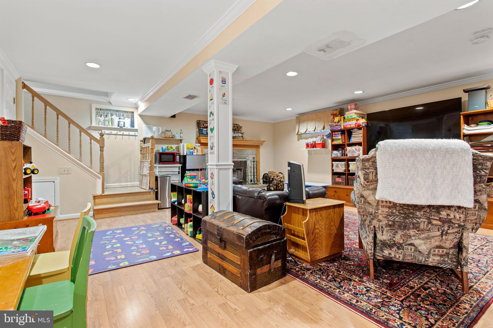 409 McArthur DRIVE