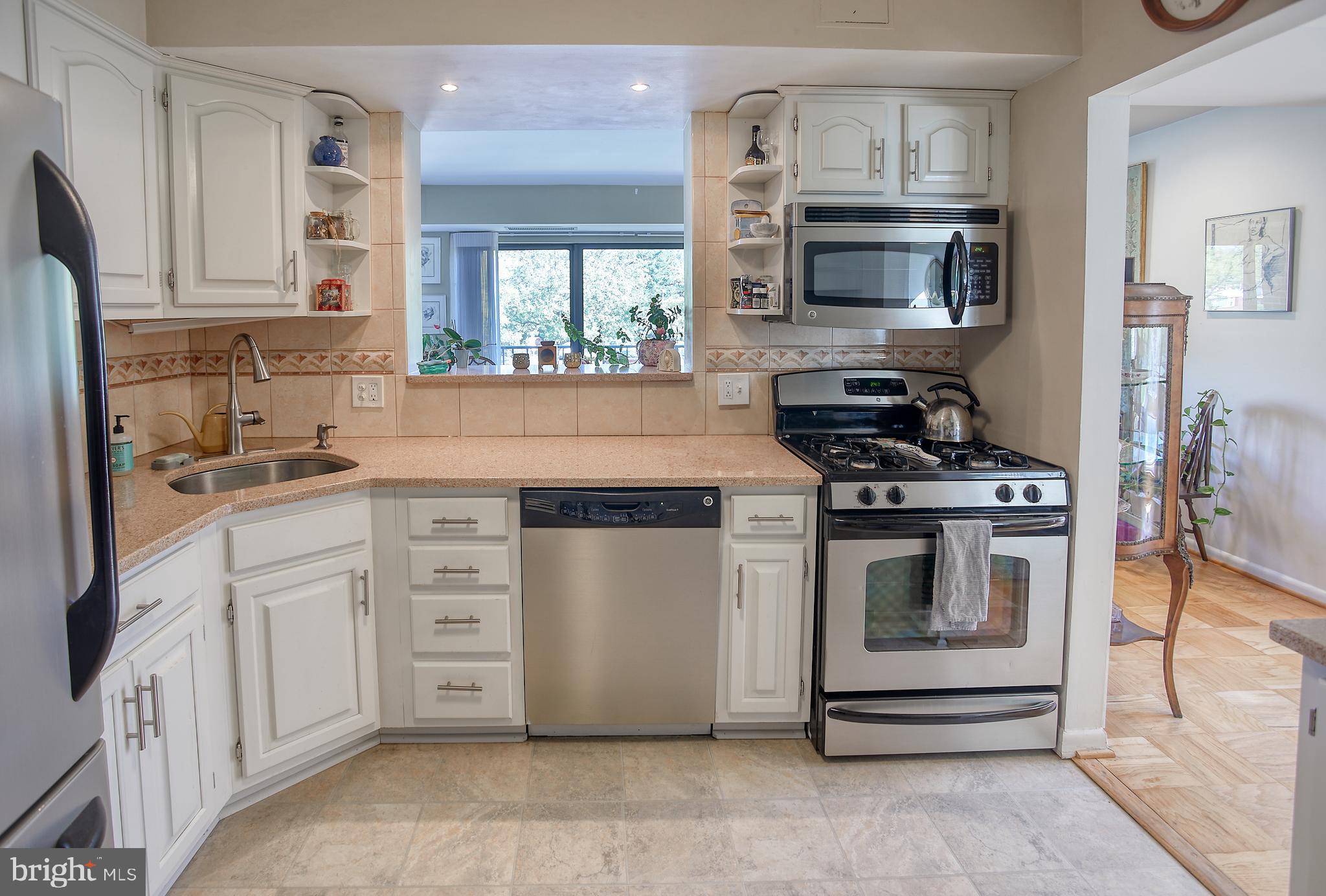 9900 Georgia AVENUE Unit: 27-203