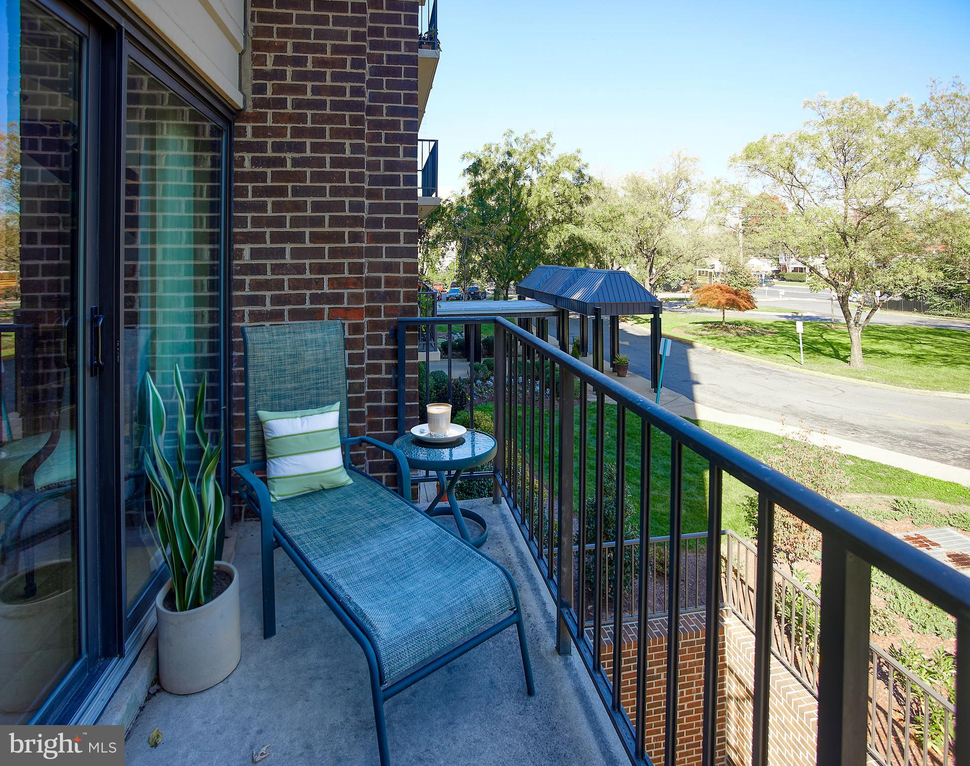9900 Georgia AVENUE Unit: 27-203