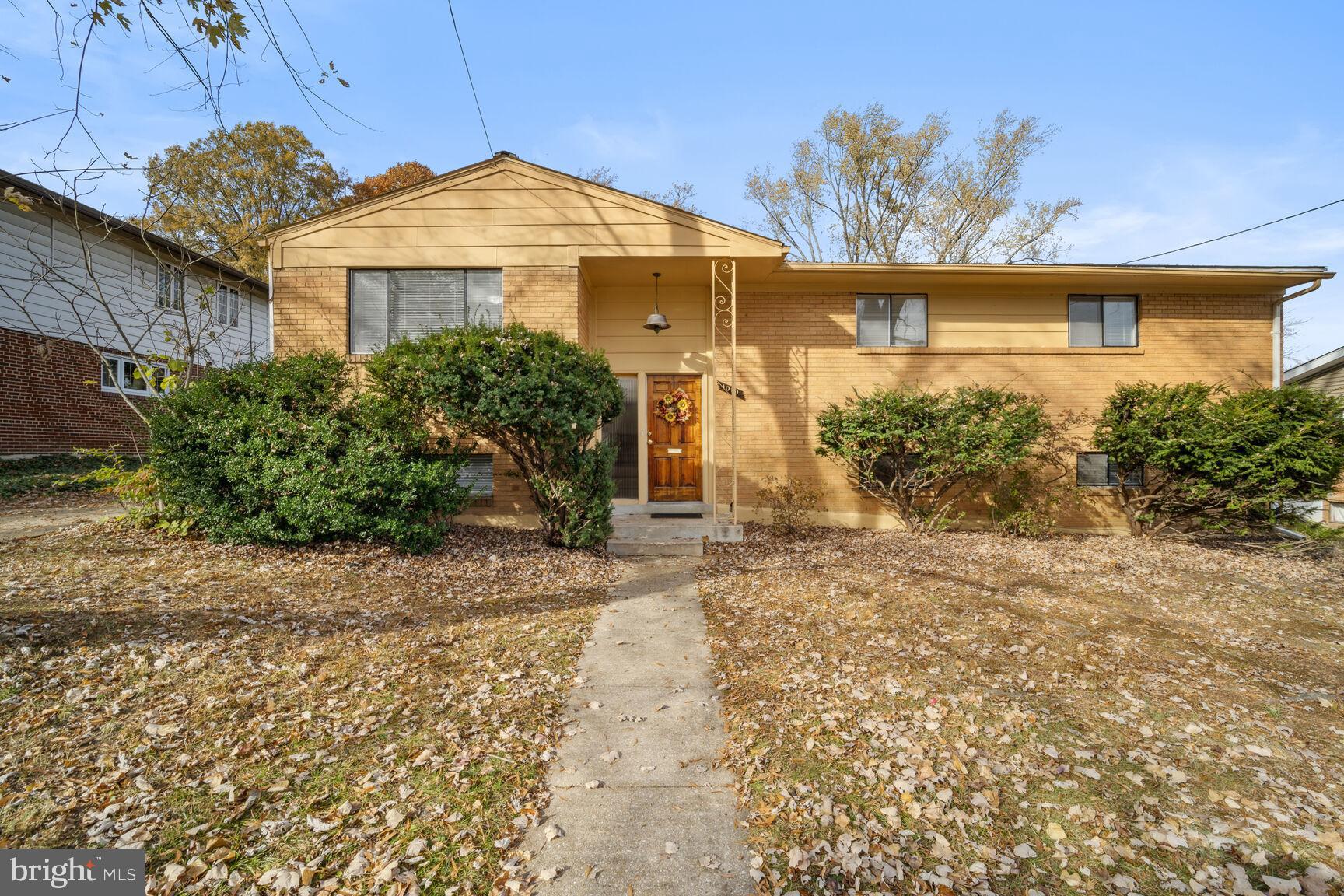 1010 Downs DRIVE
