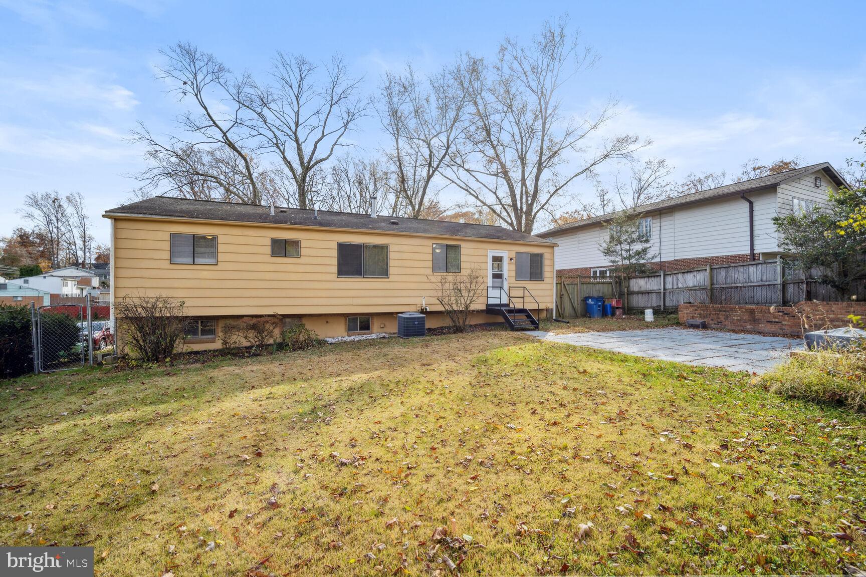 1010 Downs DRIVE