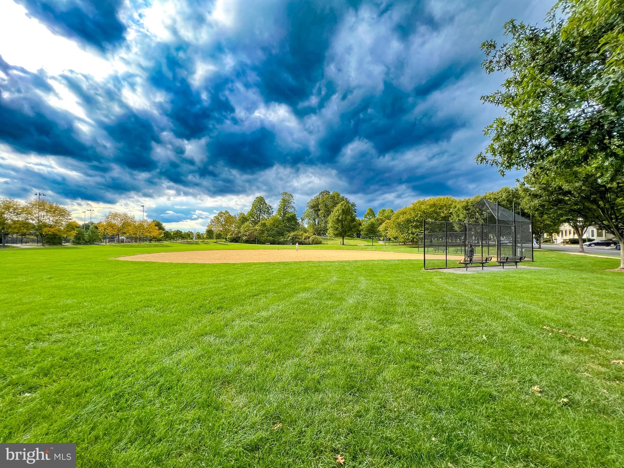100 Watkins Pond BOULEVARD Unit: 2-203