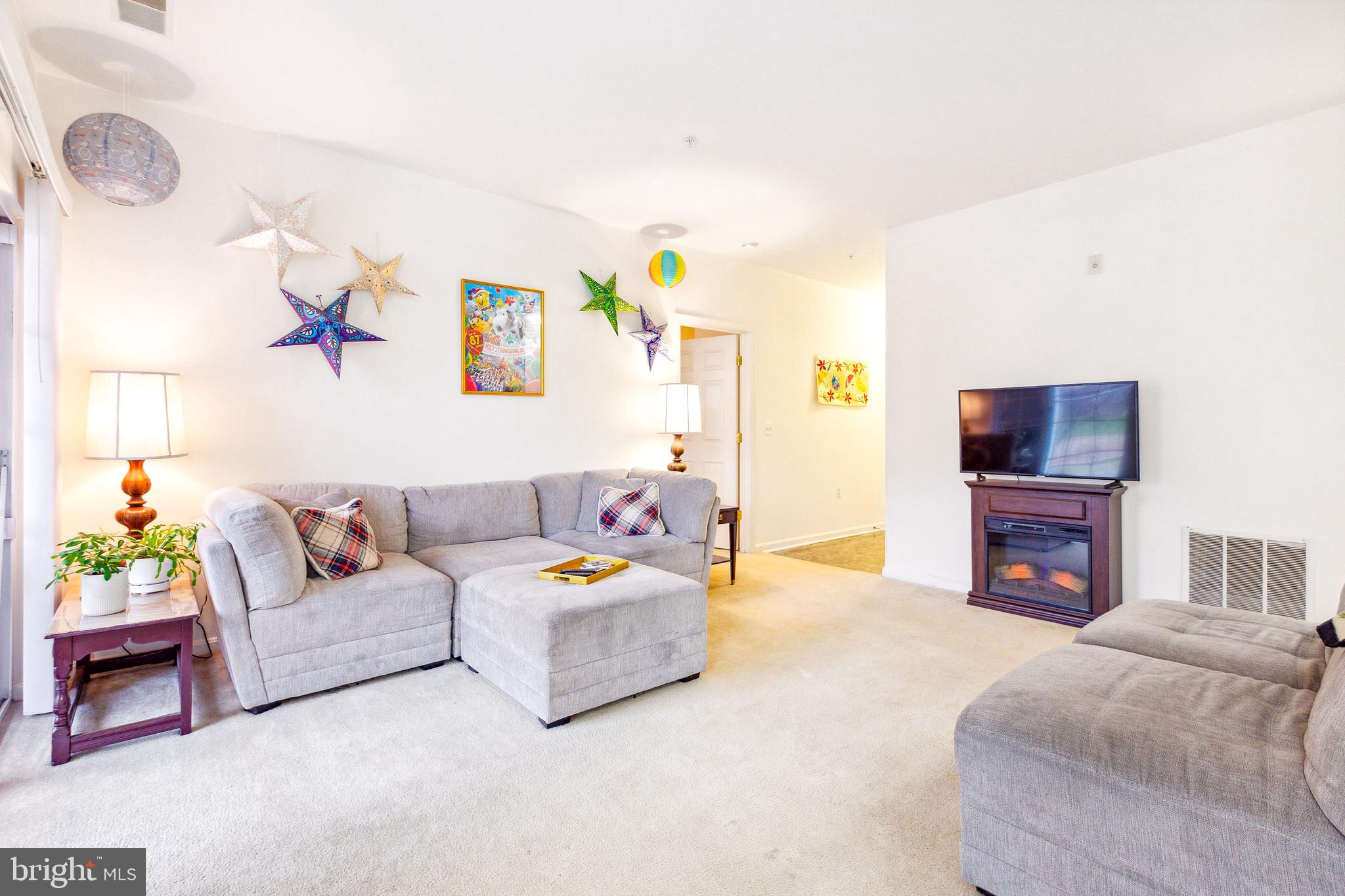 100 Watkins Pond BOULEVARD Unit: 2-203