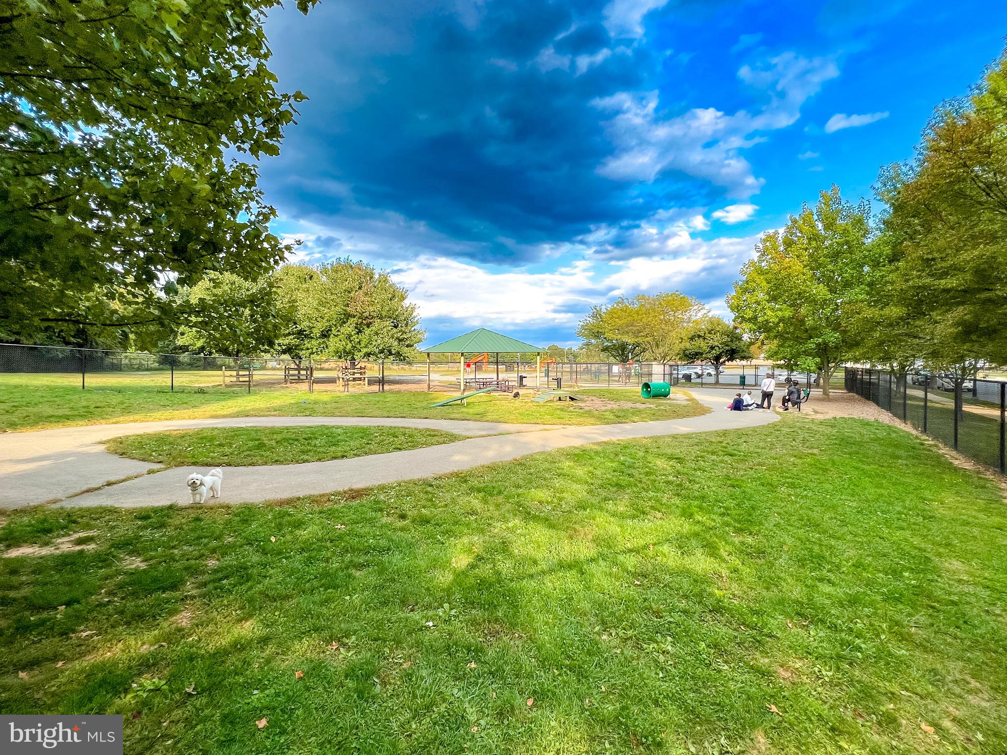 100 Watkins Pond BOULEVARD Unit: 2-203