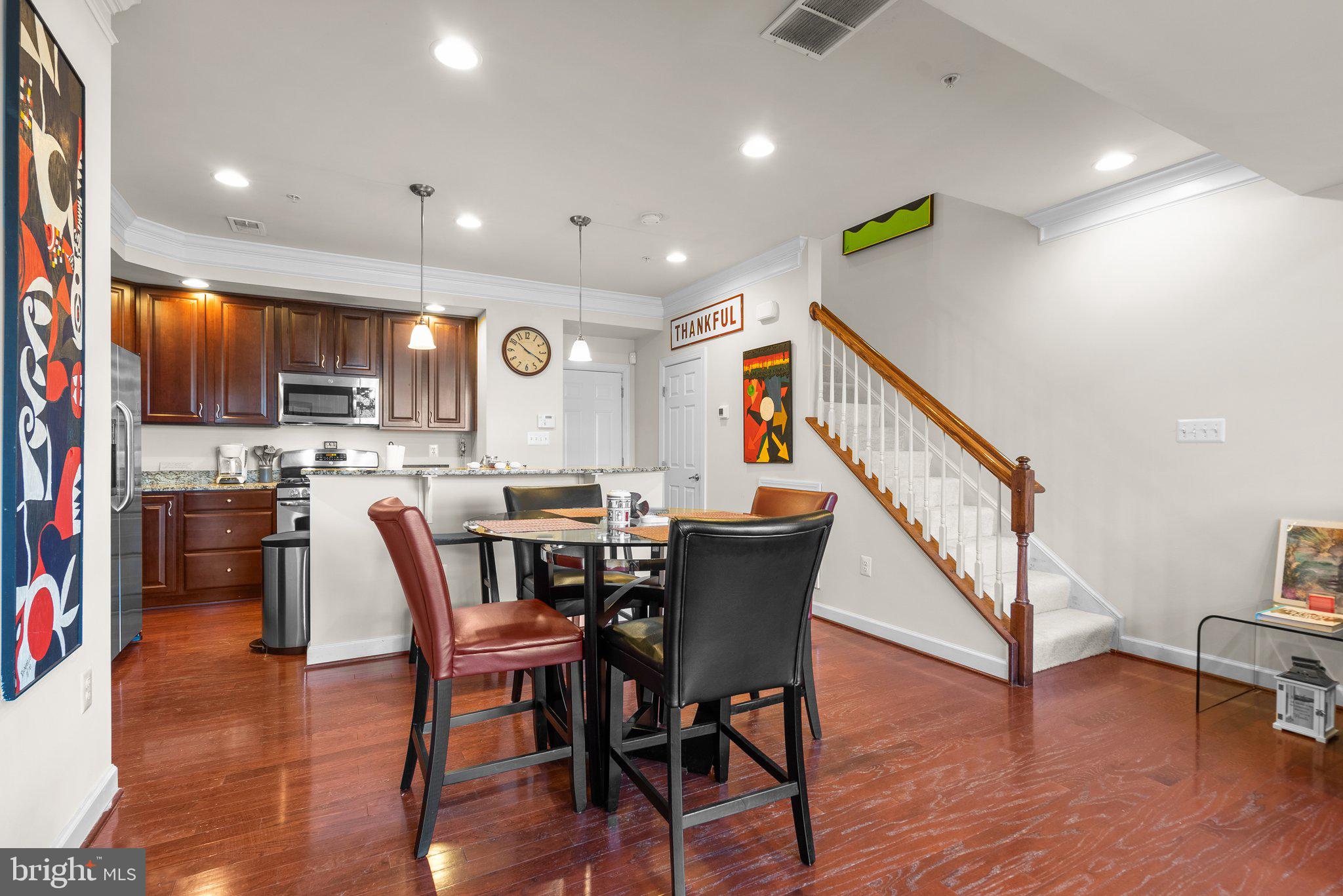 249 Community Center Ave #249