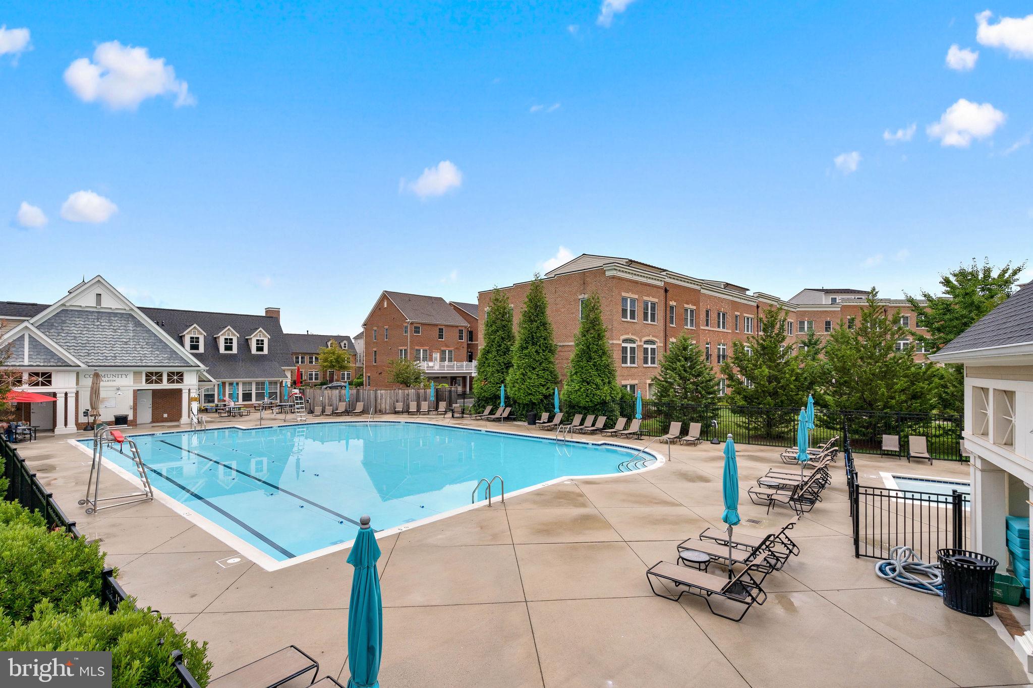 249 Community Center Ave #249