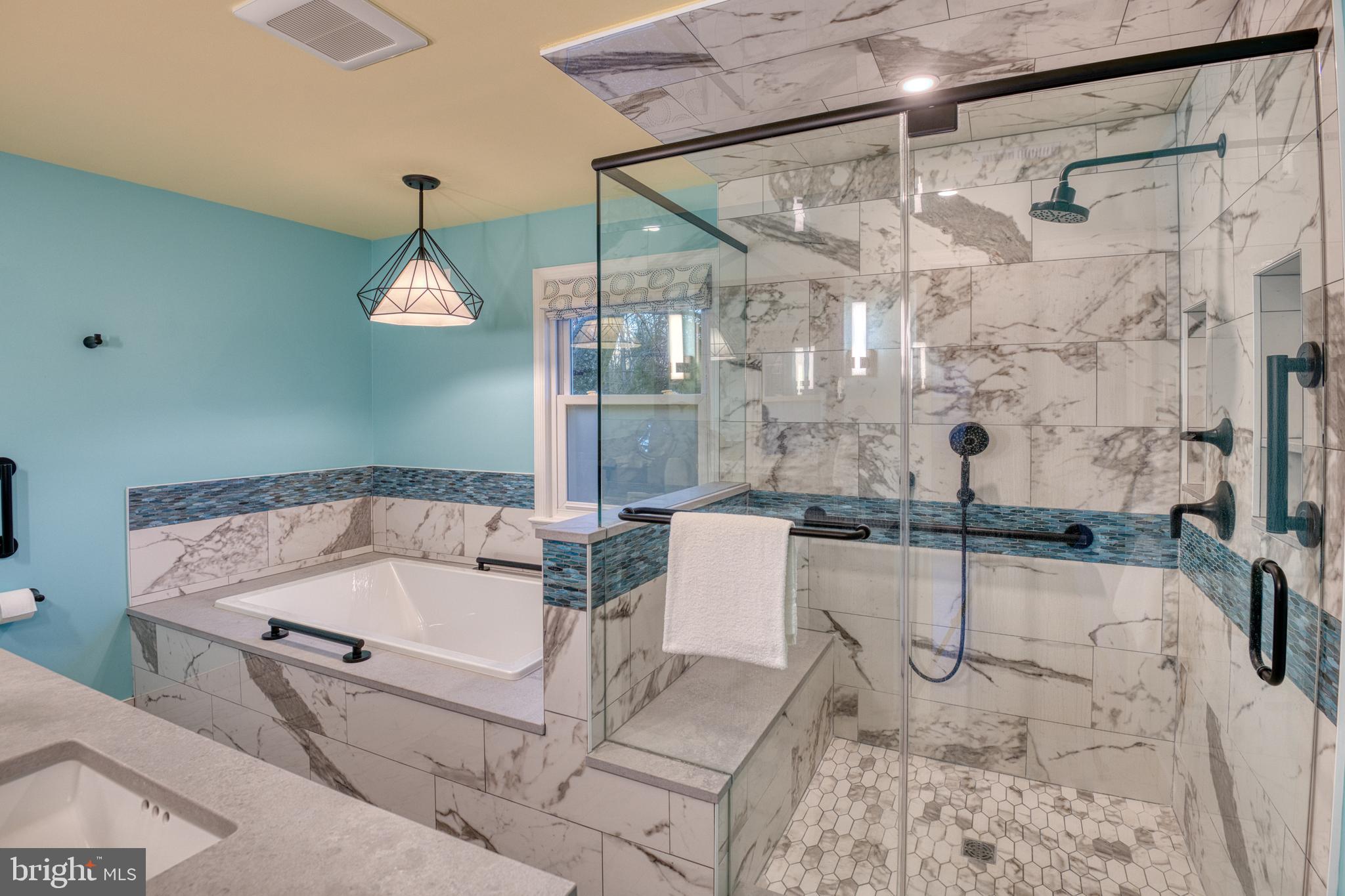 13124 Chestnut Oak DRIVE