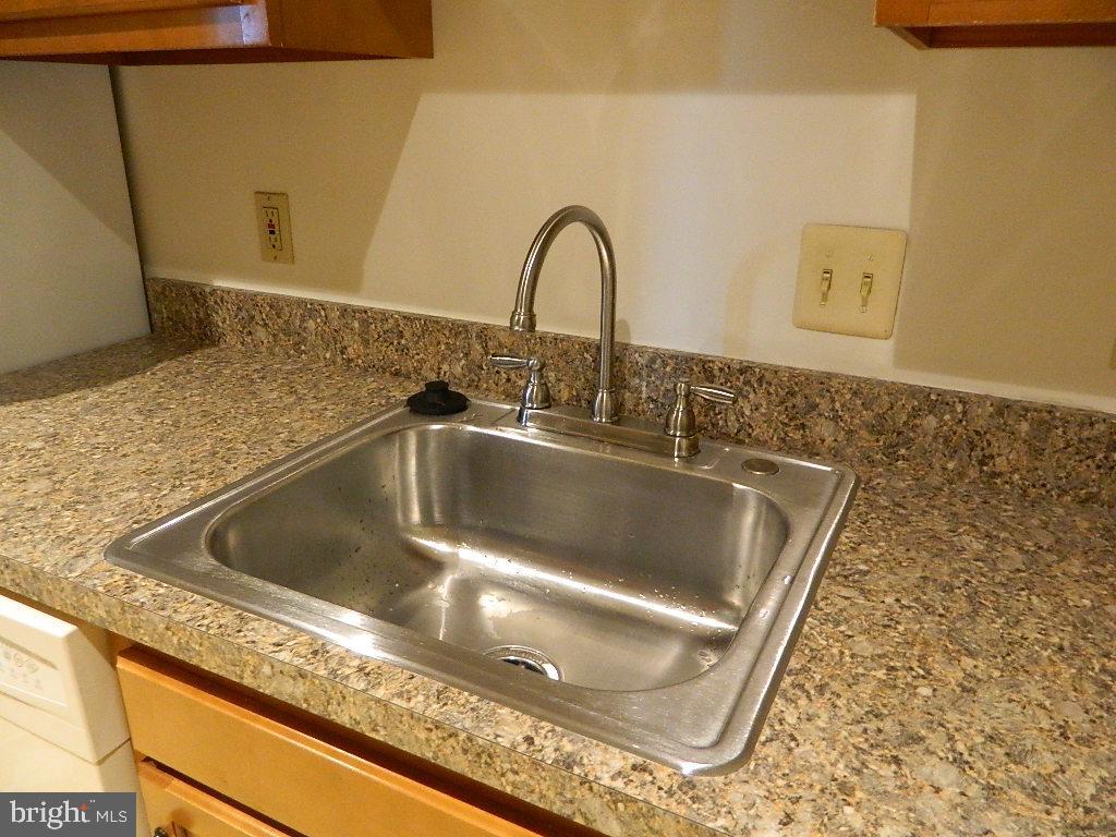 18502 Sweet Autumn DRIVE Unit: 203