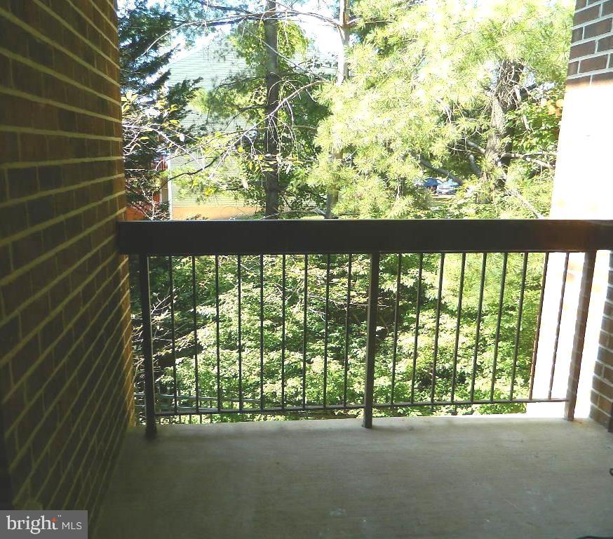 18502 Sweet Autumn DRIVE Unit: 203