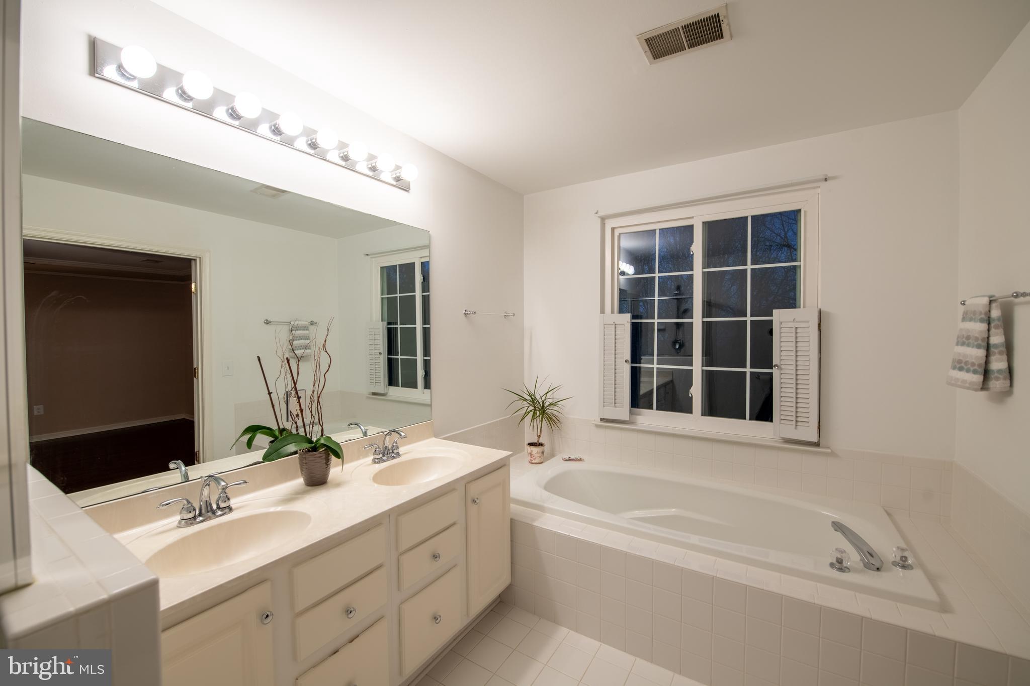 2428 Astrid Court Ct Unit: 0