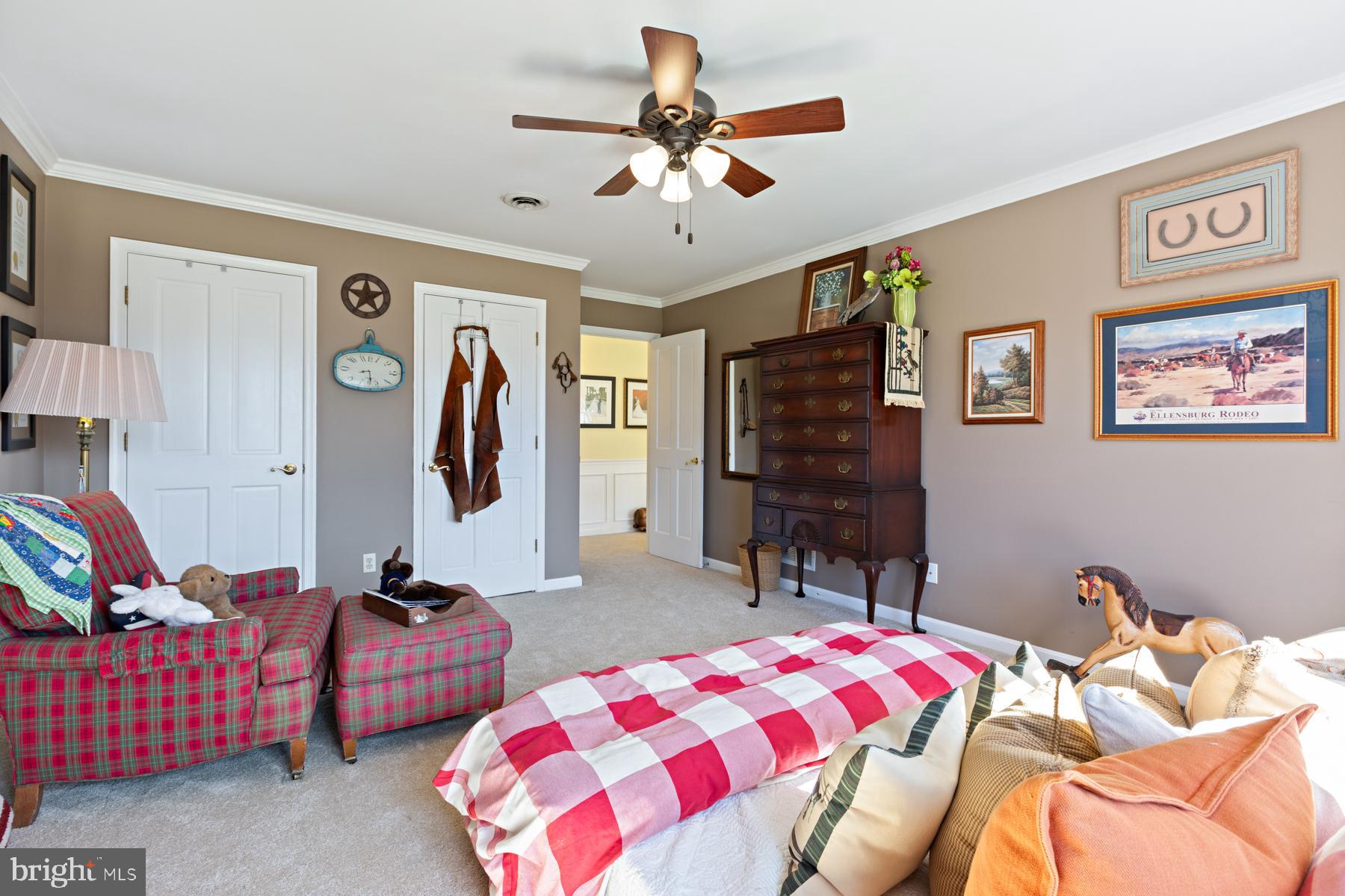 5615 Foggy LANE