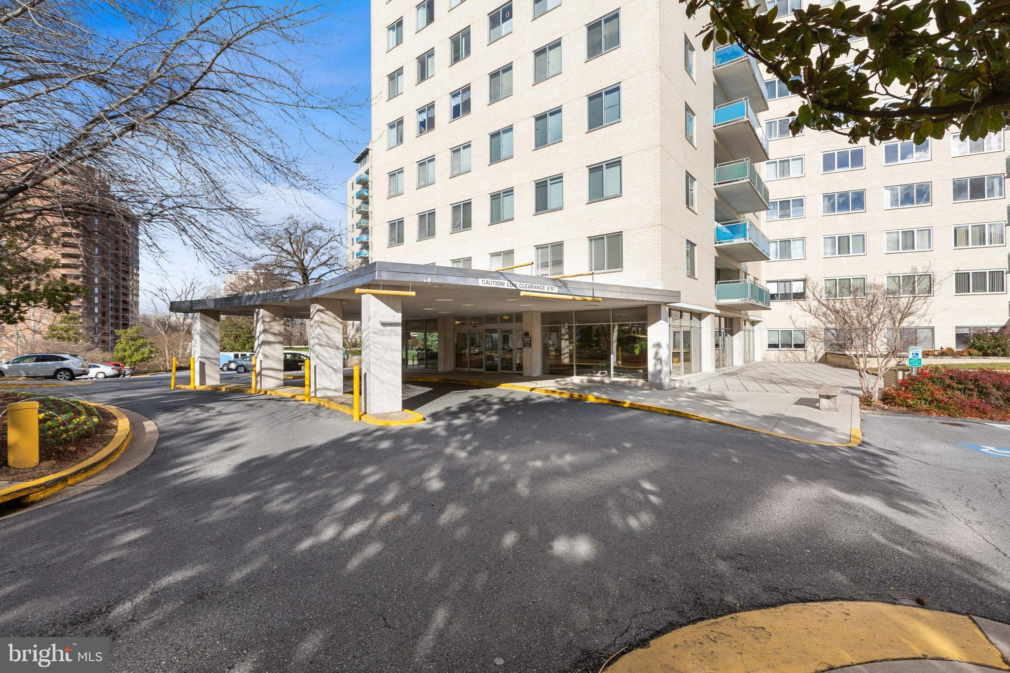 10201 Grosvenor PLACE Unit: 707