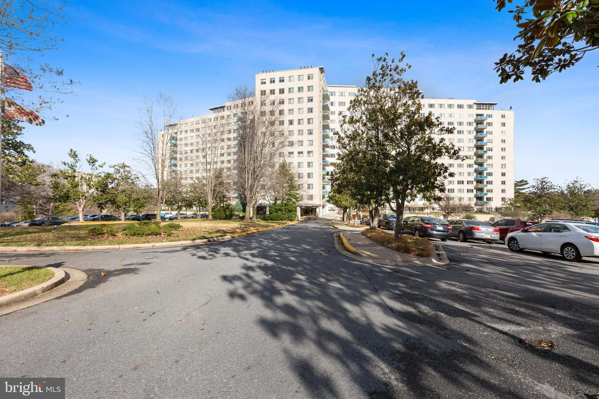 10201 Grosvenor PLACE Unit: 707