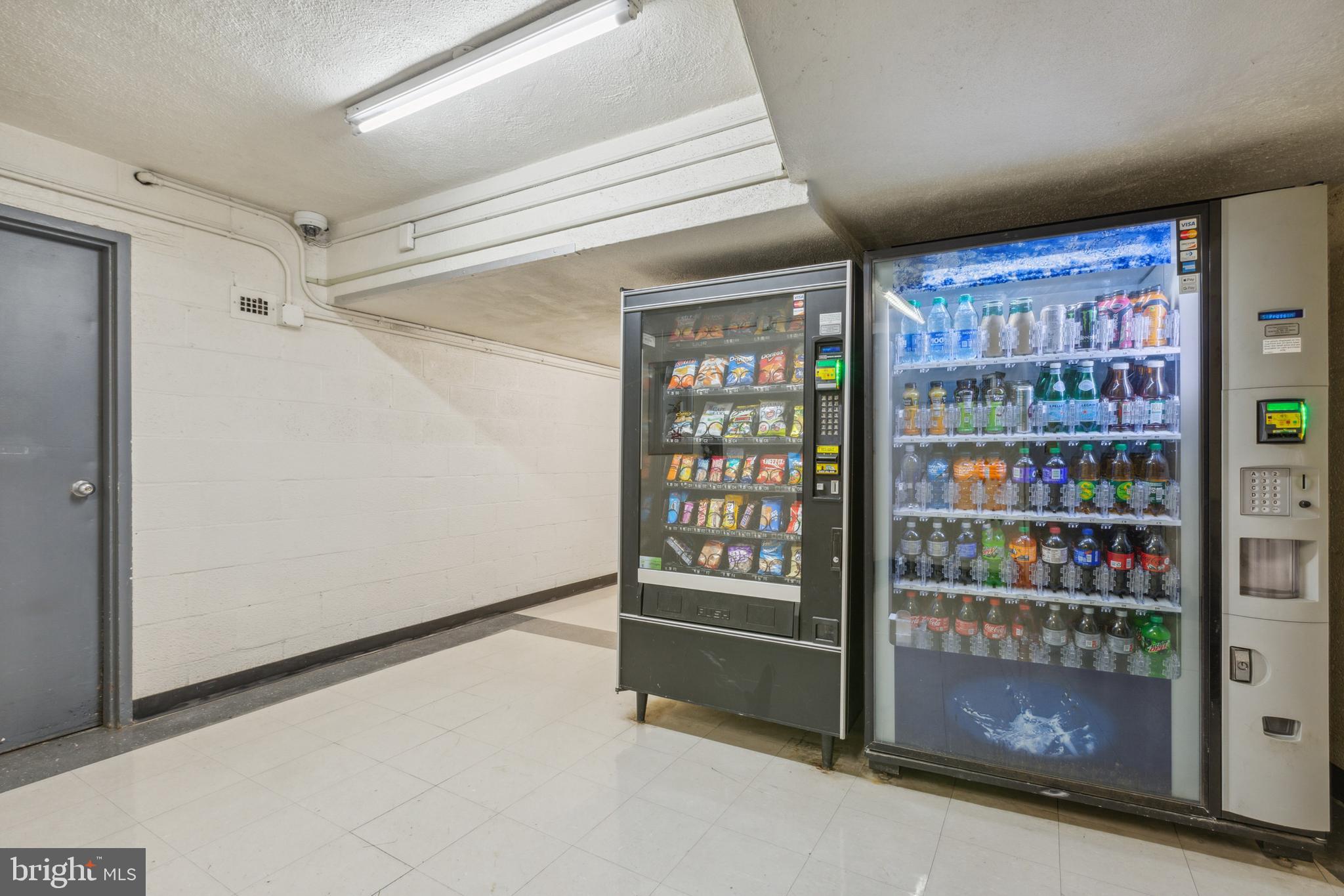 10201 Grosvenor PLACE Unit: 707