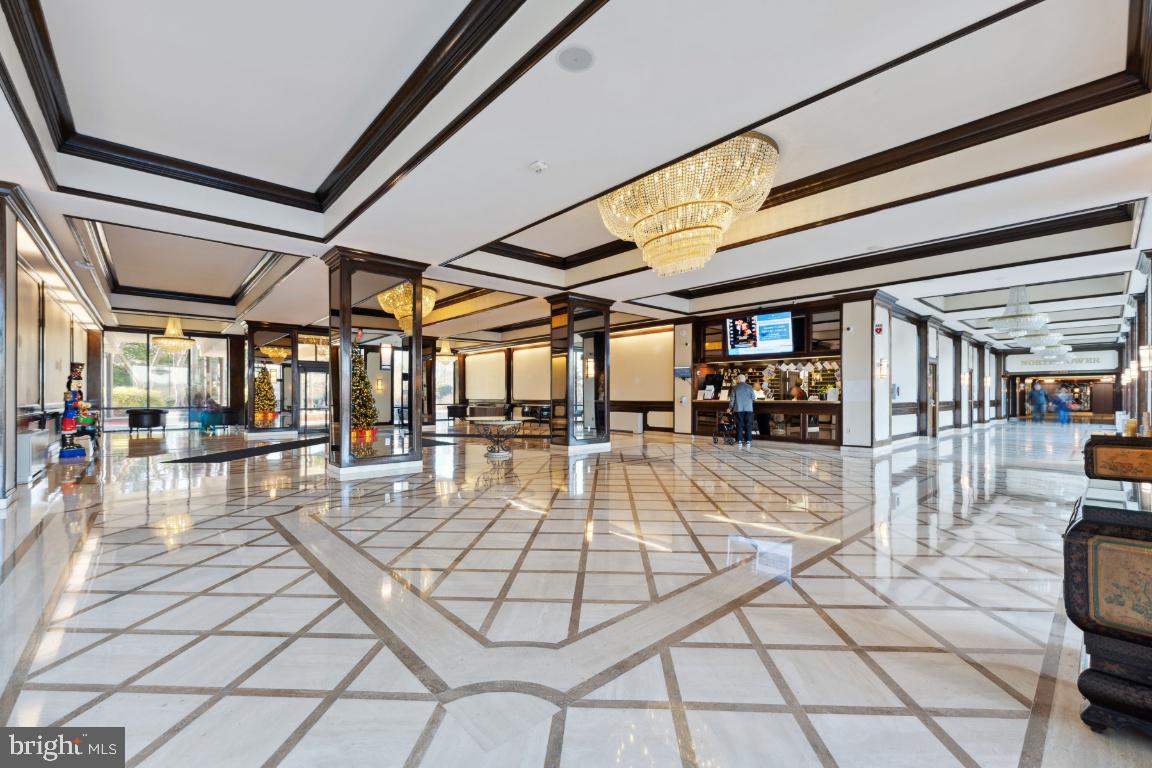 5225 Pooks Hill ROAD Unit: 406S