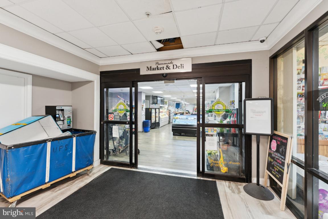 5225 Pooks Hill ROAD Unit: 406S
