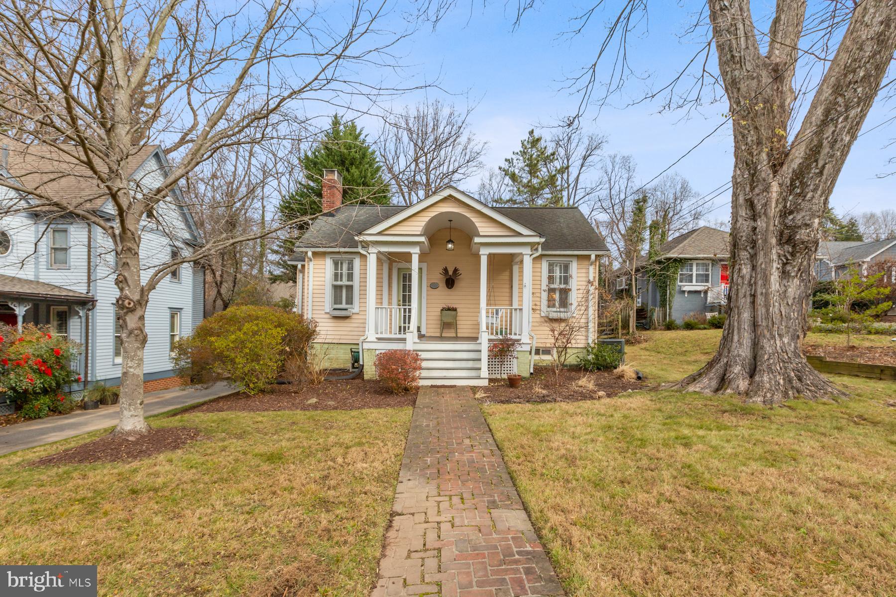 4517 Clermont PLACE