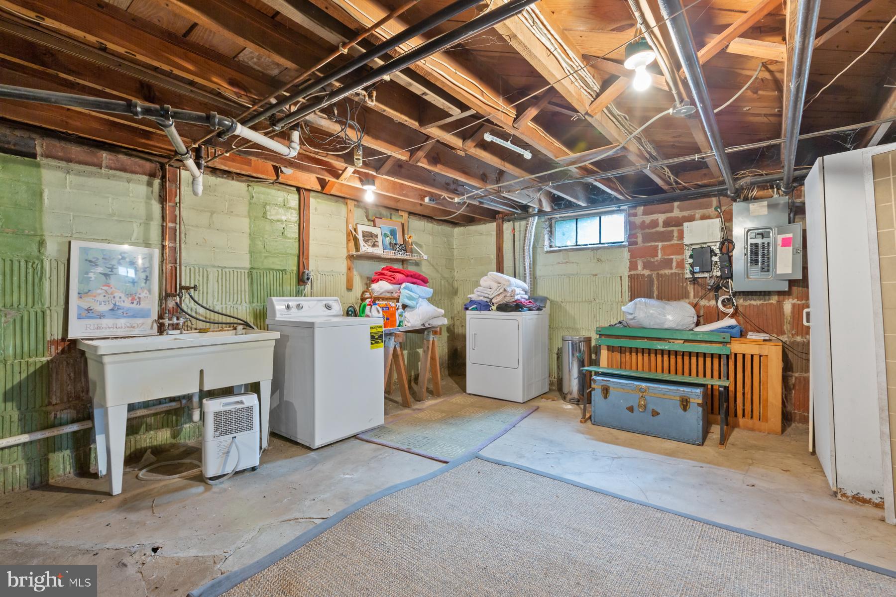 4517 Clermont PLACE