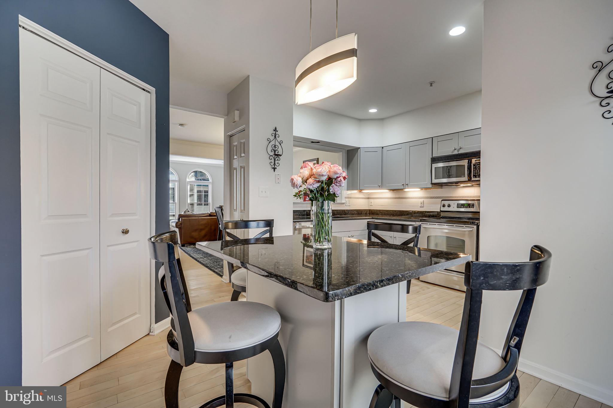 5515 Whitley Park TERRACE Unit: 81