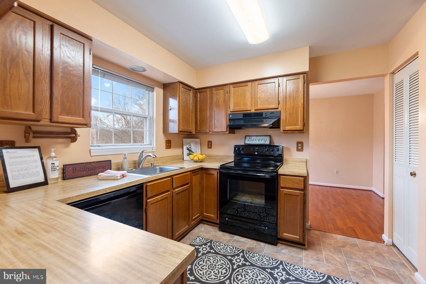 20812 Amber Hill Ct