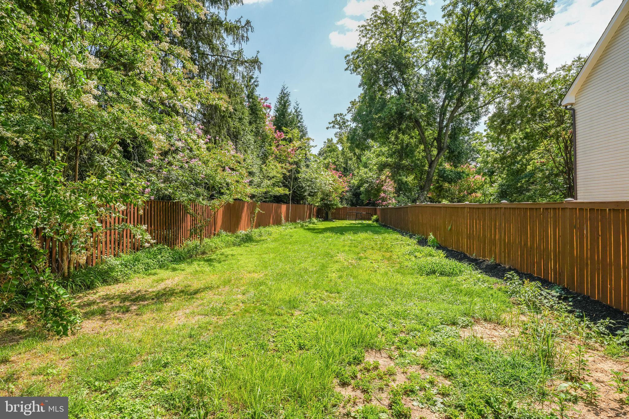 6708 Wilson Lane Ln