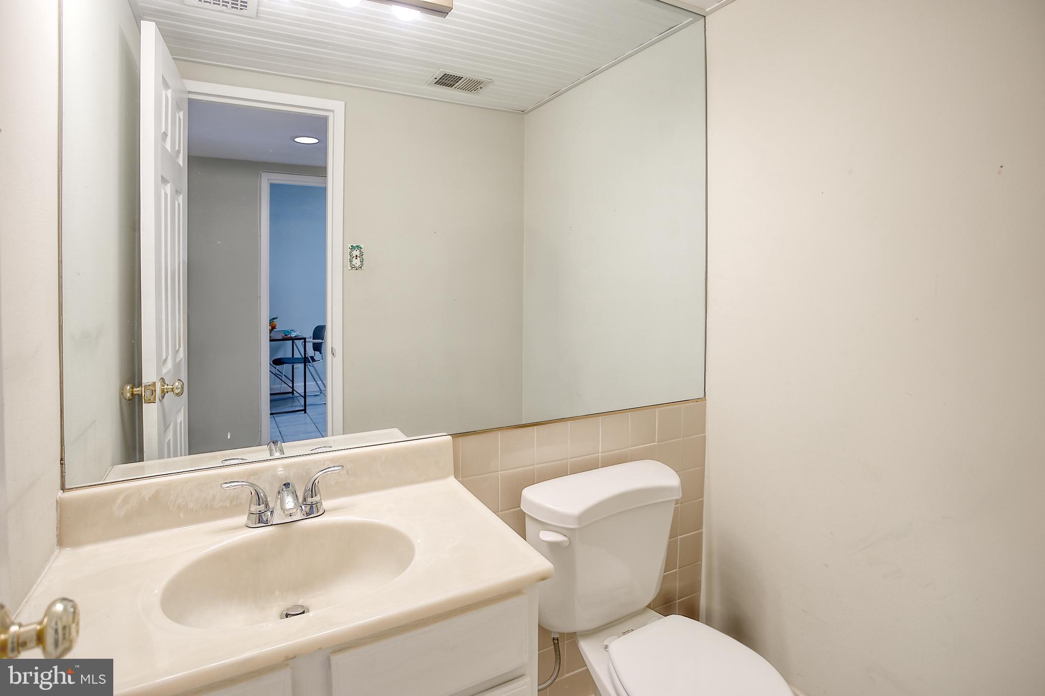 9900 Georgia Ave #27-T3
