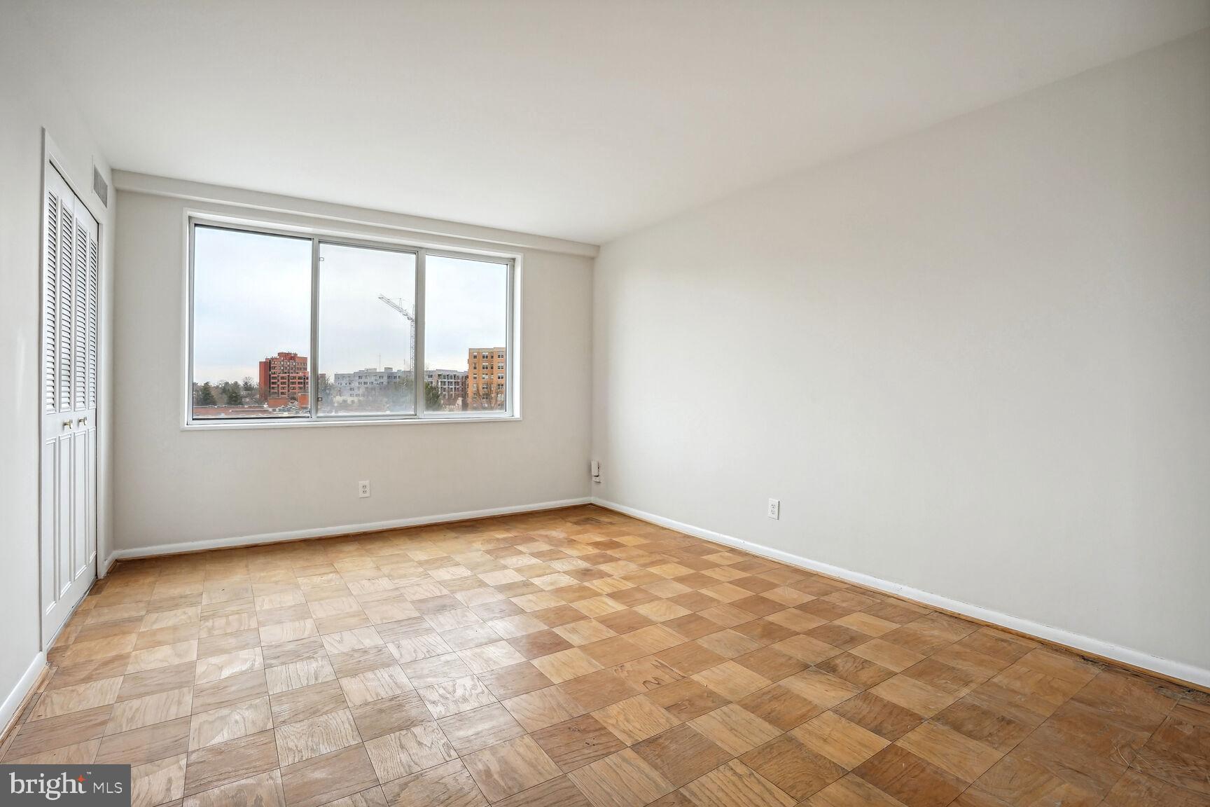 4977 BATTERY LANE 1-816