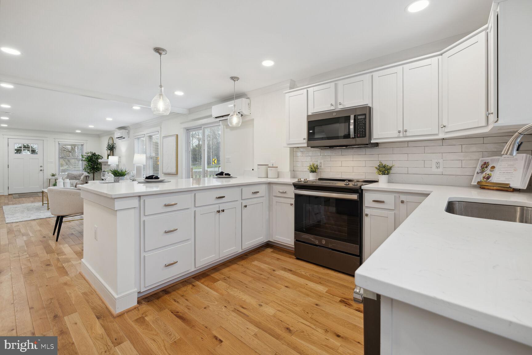 14010 Darnestown Rd