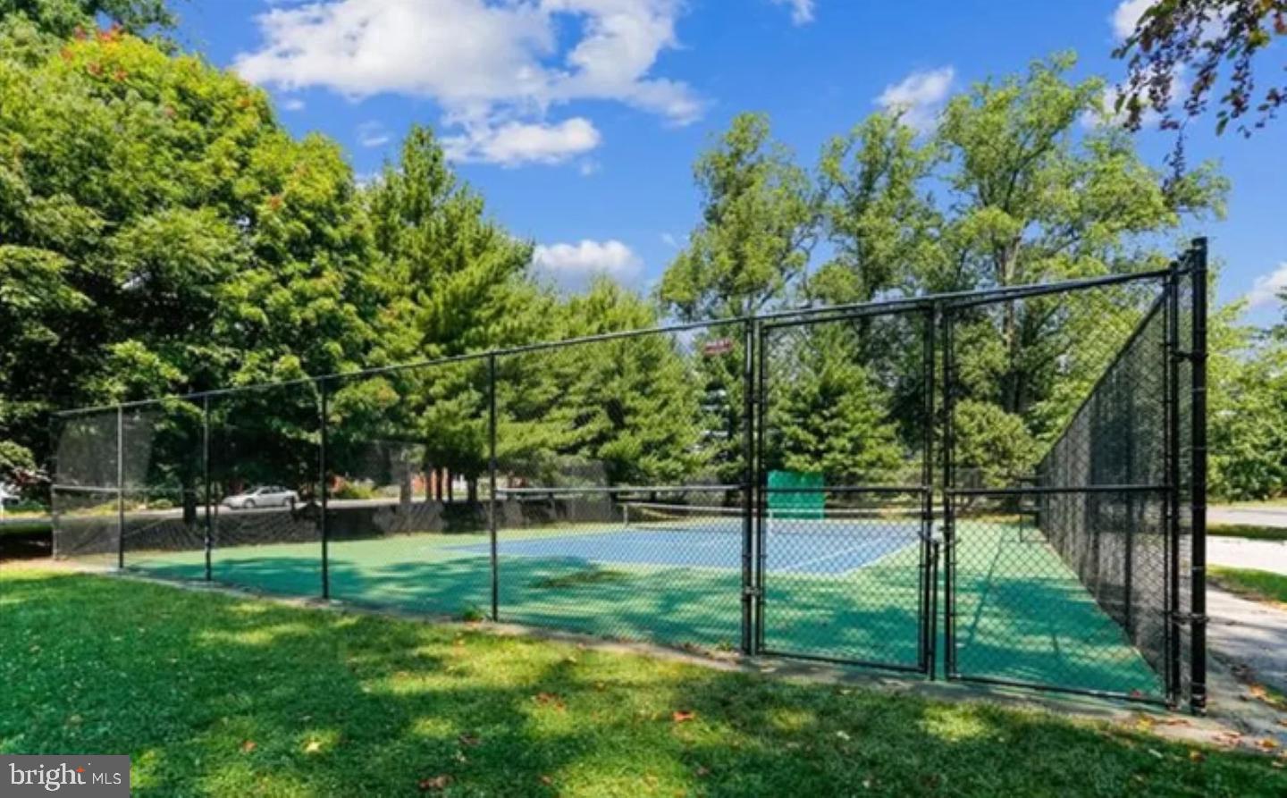 9900 Georgia Ave #27-206