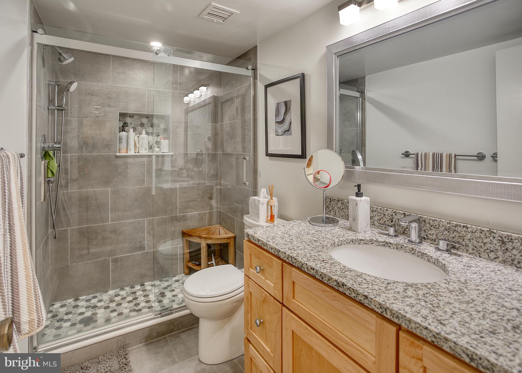 9900 Georgia Ave #27-206