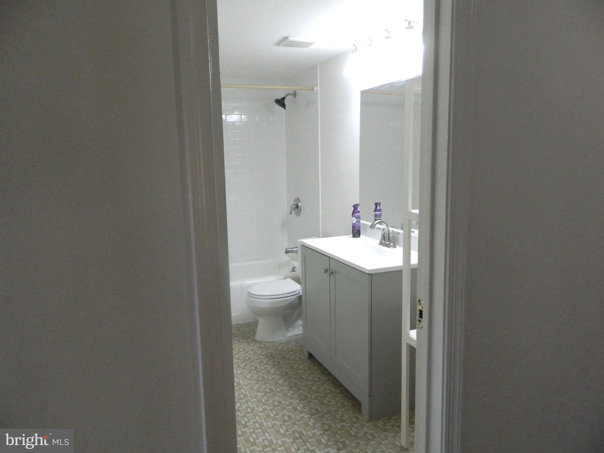 740 Quince Orchard Blvd #740-P1(T1)
