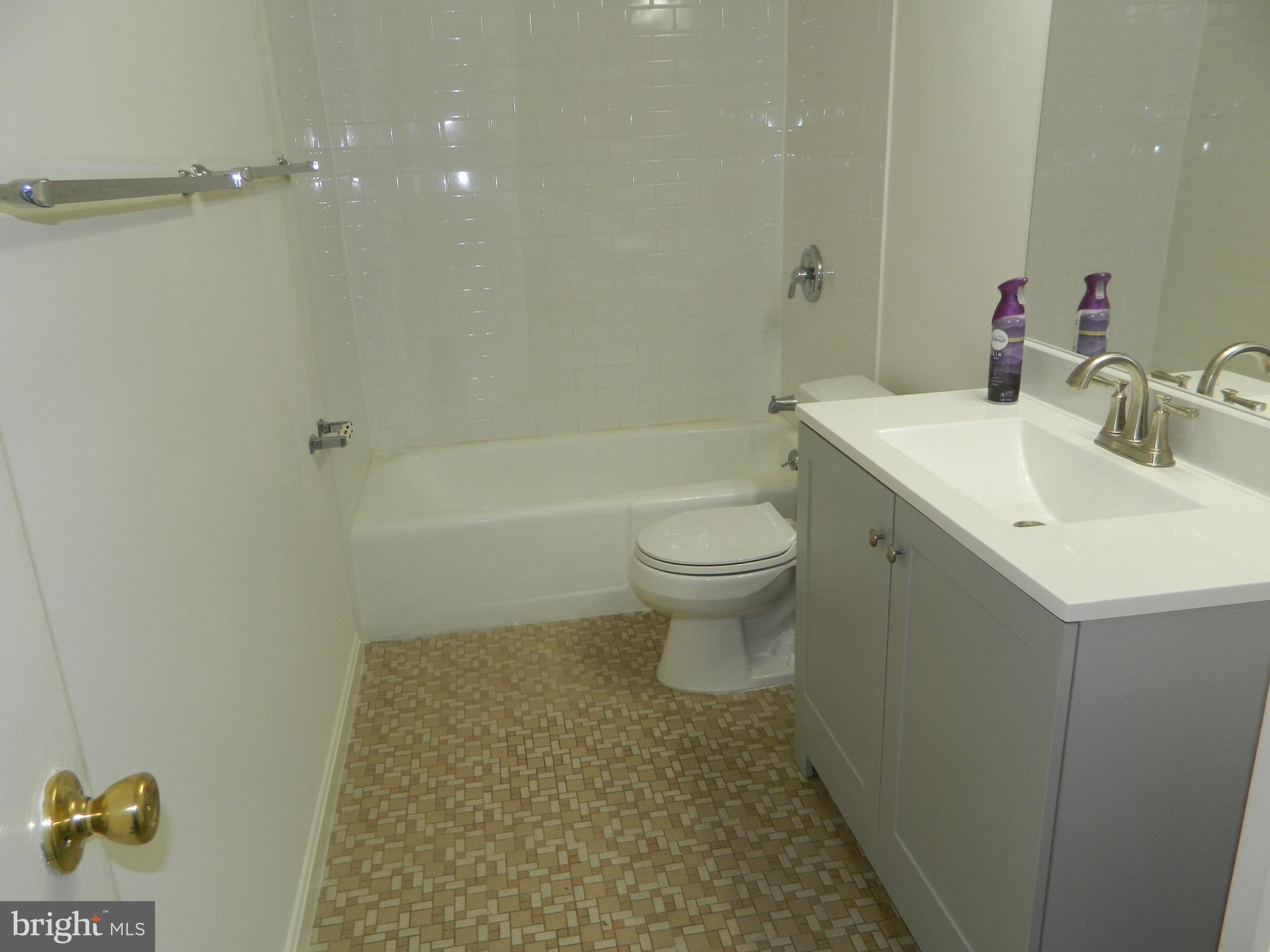 740 Quince Orchard Blvd #740-P1(T1)
