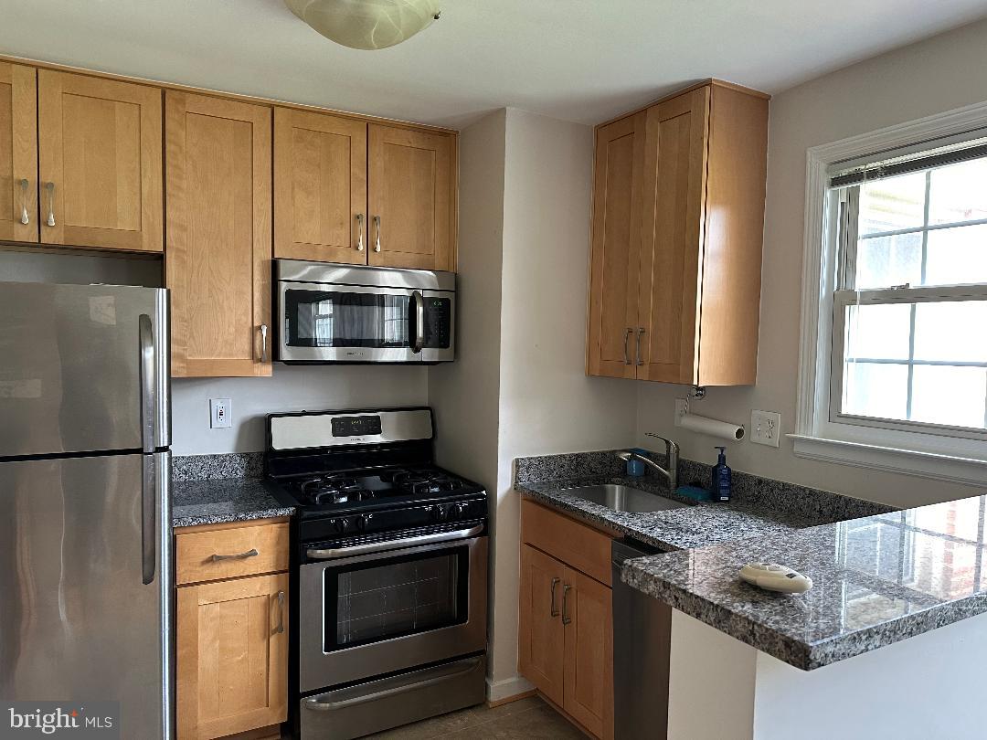 2400 Colston Dr #2400-C