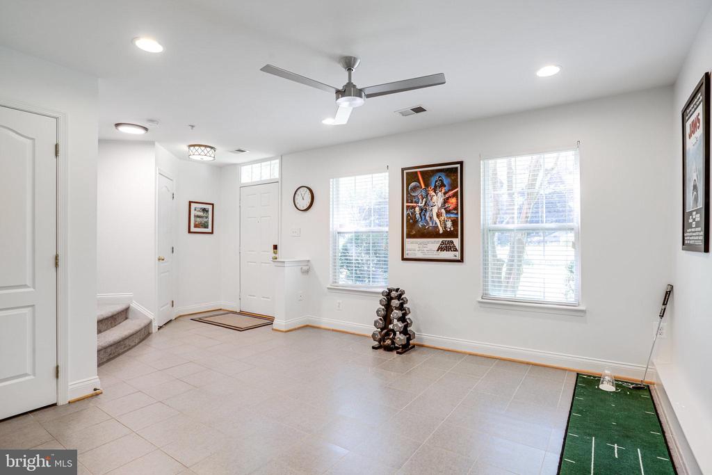 123 Pasture Side Way