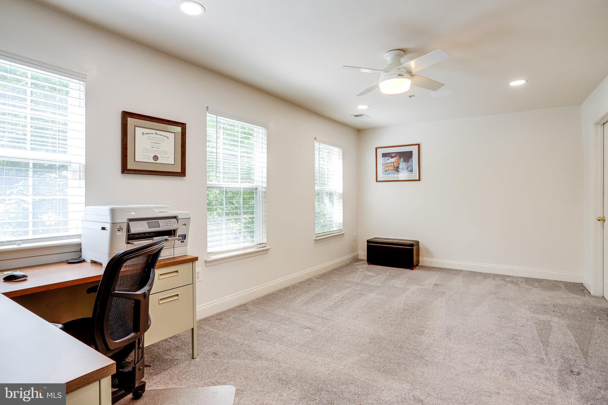 123 Pasture Side Way