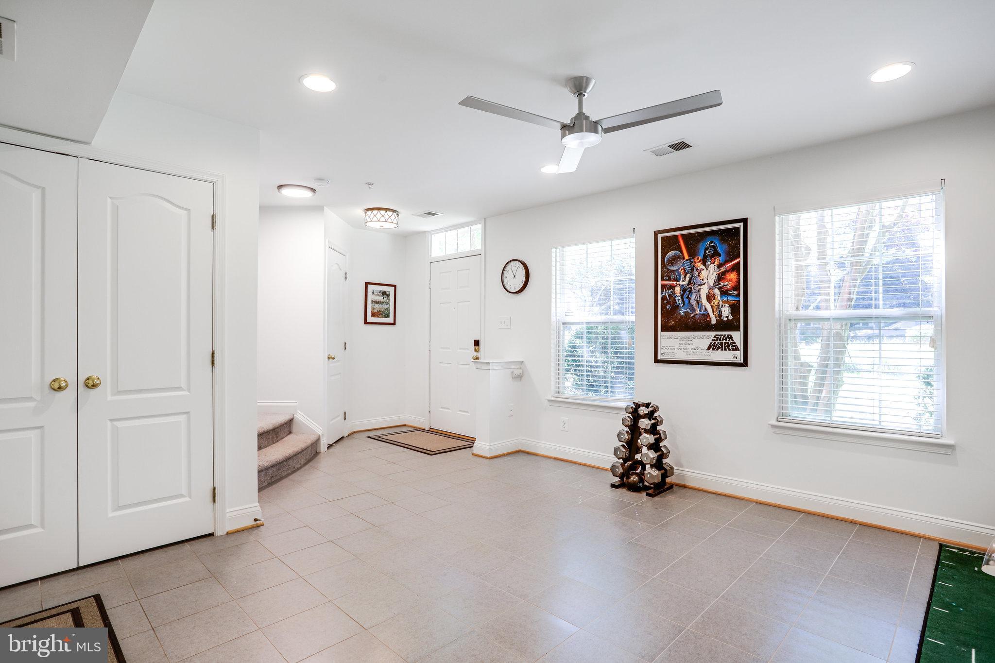 123 Pasture Side Way