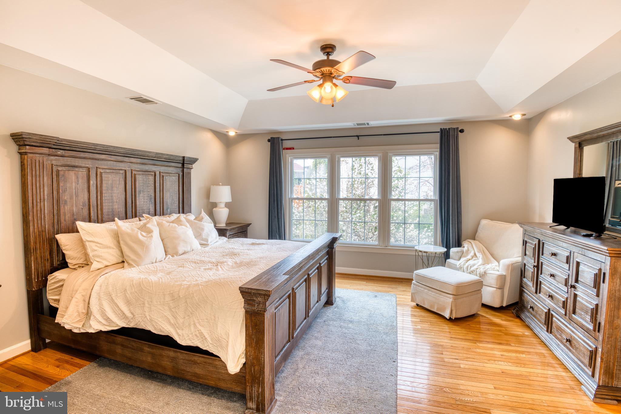 1 Foxwood Ct