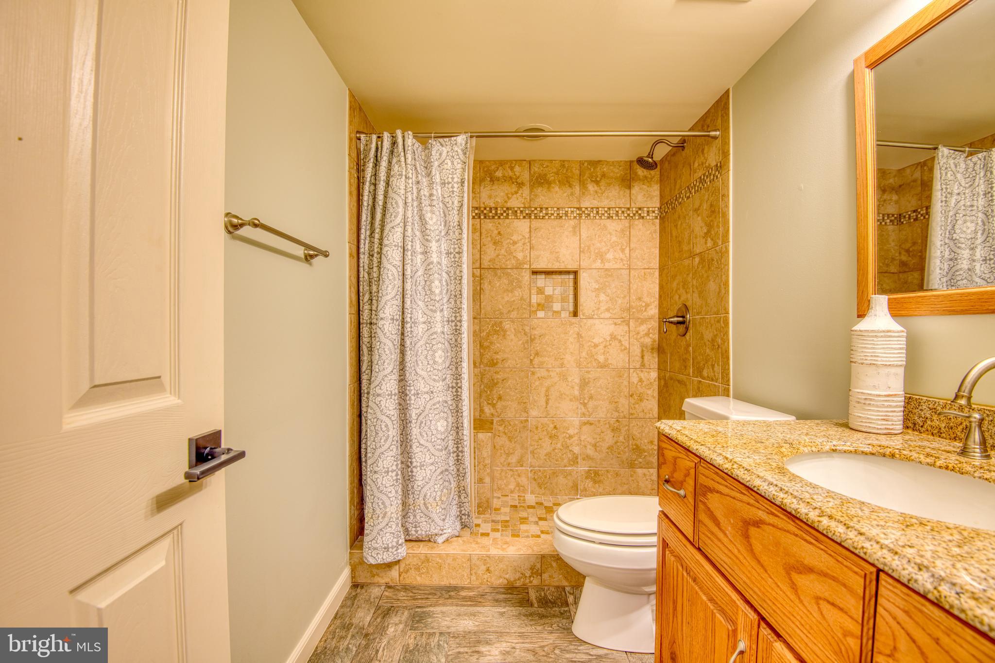 1 Foxwood Ct