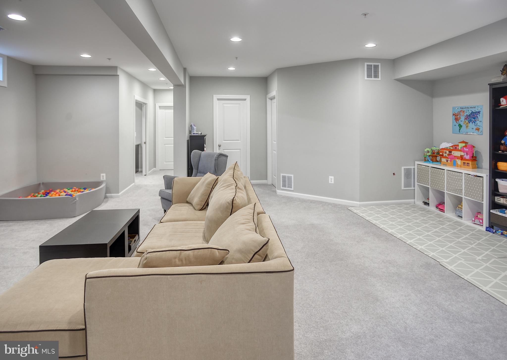 13812 Foggy Glen Dr